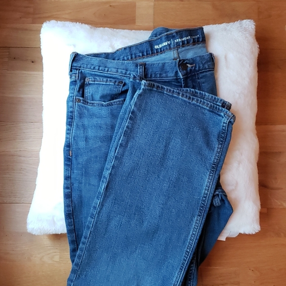 Old Navy Straight Leg Jeans - Picture 1 of 3